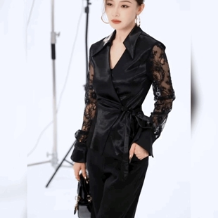 设计感交叉绑带收腰显瘦黑色V领上衣法式蕾丝拼雪纺一片式衬衫女