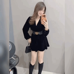 法式复古交叉V领金丝绒连衣裙女灯笼袖收腰衬衫裙小个子打底短裙