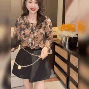 衬衫 复古碎花雪纺V领长袖 女小众独特宽松系带上衣 法式 荷叶边小衫