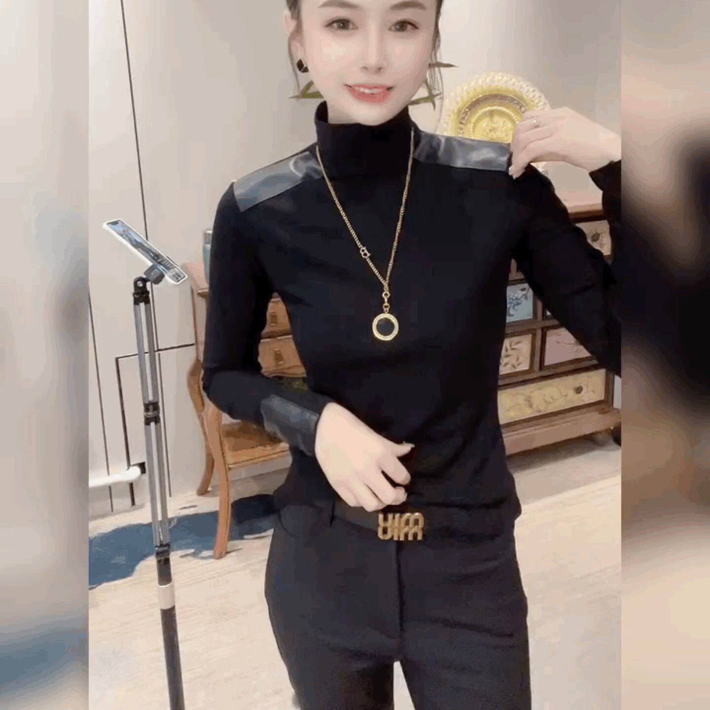 百搭时髦修身显瘦高级感打底衫高领气质拼接PU皮上衣欧货黑色T恤