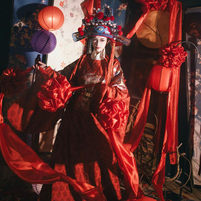 明制婚服，尽显中式婚嫁之美