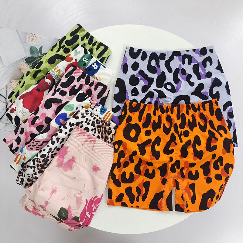 瑜伽短裤蜜桃臀豹纹印花无缝三分健身裤显瘦紧身骑行高腰提臀外穿,运动服/休闲服装,健身裤,淘宝优惠券,粉丝福利购,淘宝优惠卷