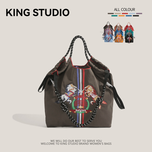 高圆圆同款 chain日系刺绣尼龙布购物袋大容量学生通勤托特包 ball