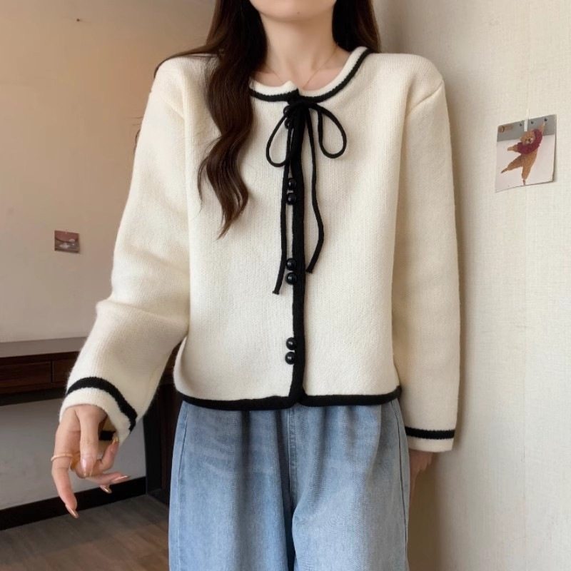 圆领针织开衫女秋装2024年新款宽松慵懒风毛衣外套系带上衣小外搭