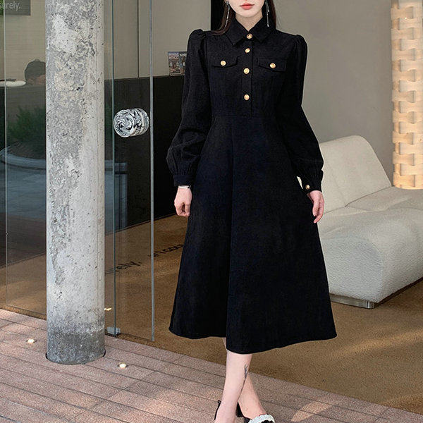 法式设计感显瘦大码女装2024秋冬赫本风茶歇法式灯芯绒长袖连衣裙