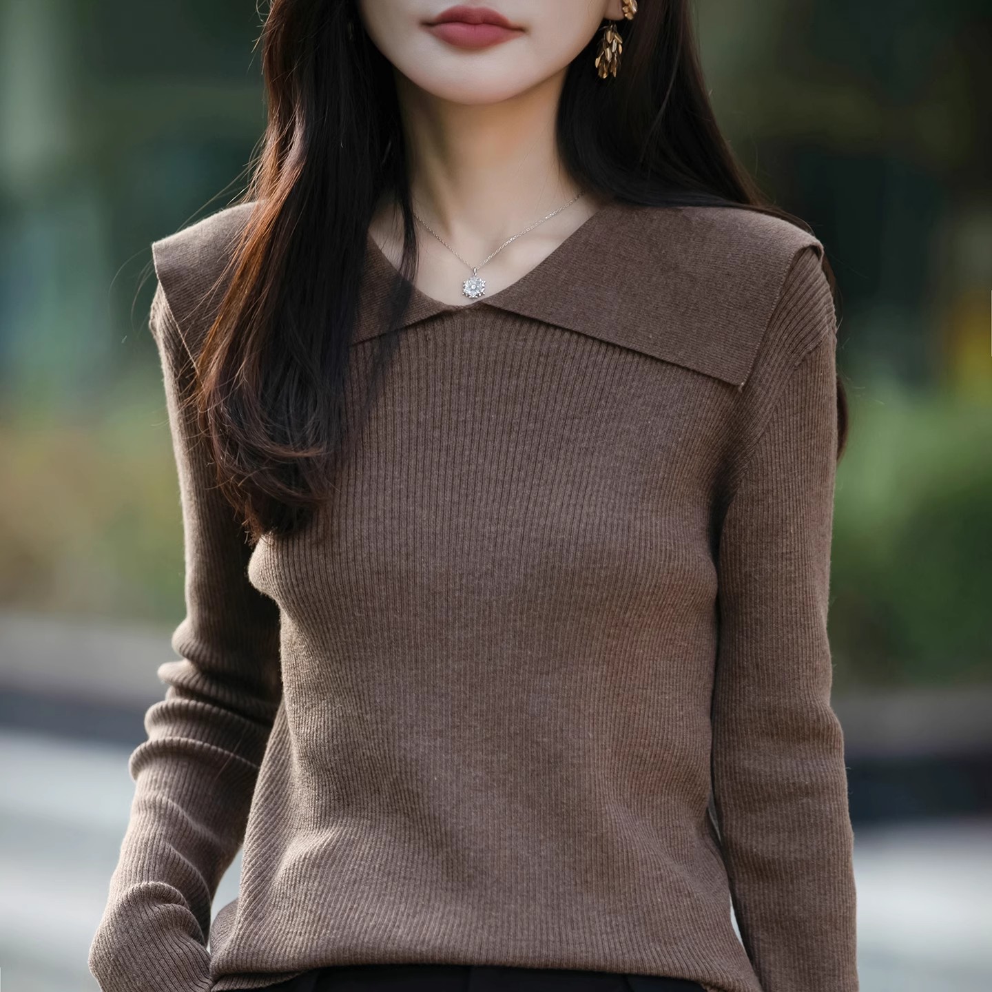 法式设计感时髦大翻领气质打底衫女小众洋气范海军领长袖百搭毛衫