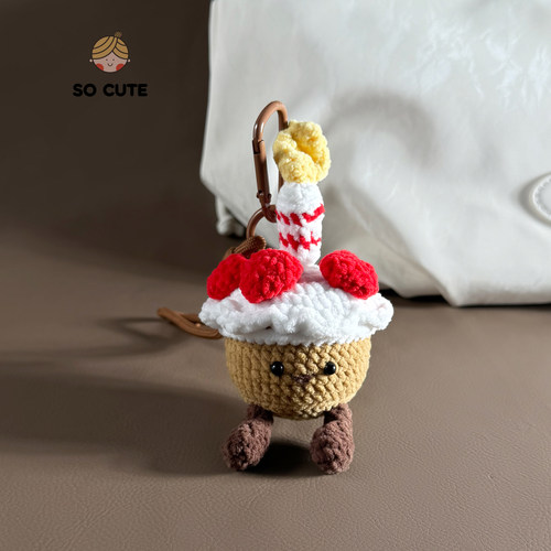 socute 可爱蛋糕玩偶包包挂件包挂饰钥匙扣轻奢小众高级感礼物