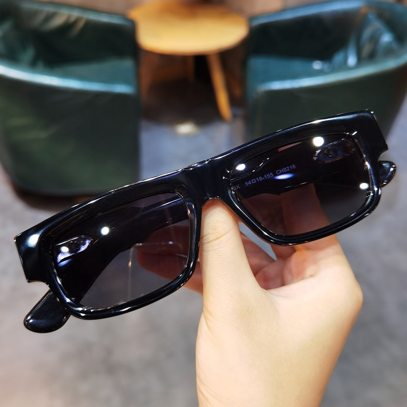 简丹萝心新品复古太阳镜男女潮复古方形加宽时尚街拍遮阳墨镜框