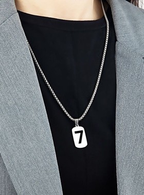 钛钢毛衣链不锈钢中性幸运数字7字长款项链男女通用不褪色简约潮