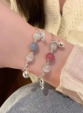 甜酷简约拼接爱心串珠手链女轻奢小众精致高级感手串闺蜜情侣饰品