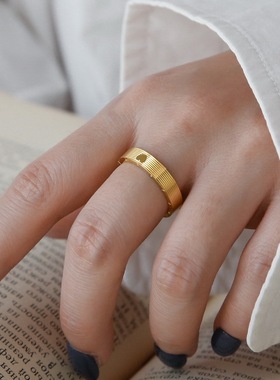 小众设计ins潮18K金色爱心数字戒指女冷淡风高级不掉色指环时尚