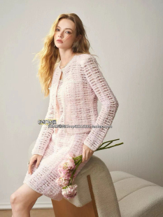 欧洲站3月23日㊣2026春法式 重工钉珠粗花呢镂空小香风外套