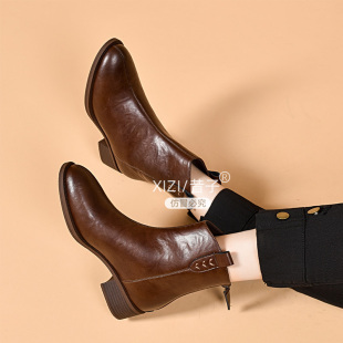 昔子8131短靴马丁靴切尔西短靴粗跟真皮百搭英伦风秋冬中跟时尚 款