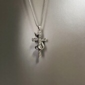 盘蛇十字架项链欧美风时尚 霸气朋克个性 嘻哈小众颈链配饰挂吊坠