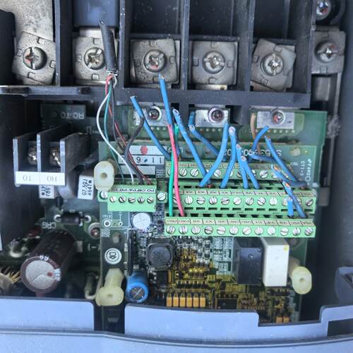 议价FRN18.5LM1S-4C 富士变频器 三相380-480V 功能包好维修