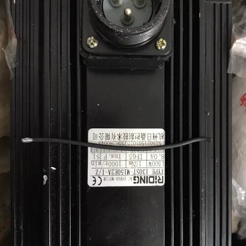 议价130ST-M150E2A-I/Z日鼎伺服电机 1.5kw15牛米大扭力电机维修