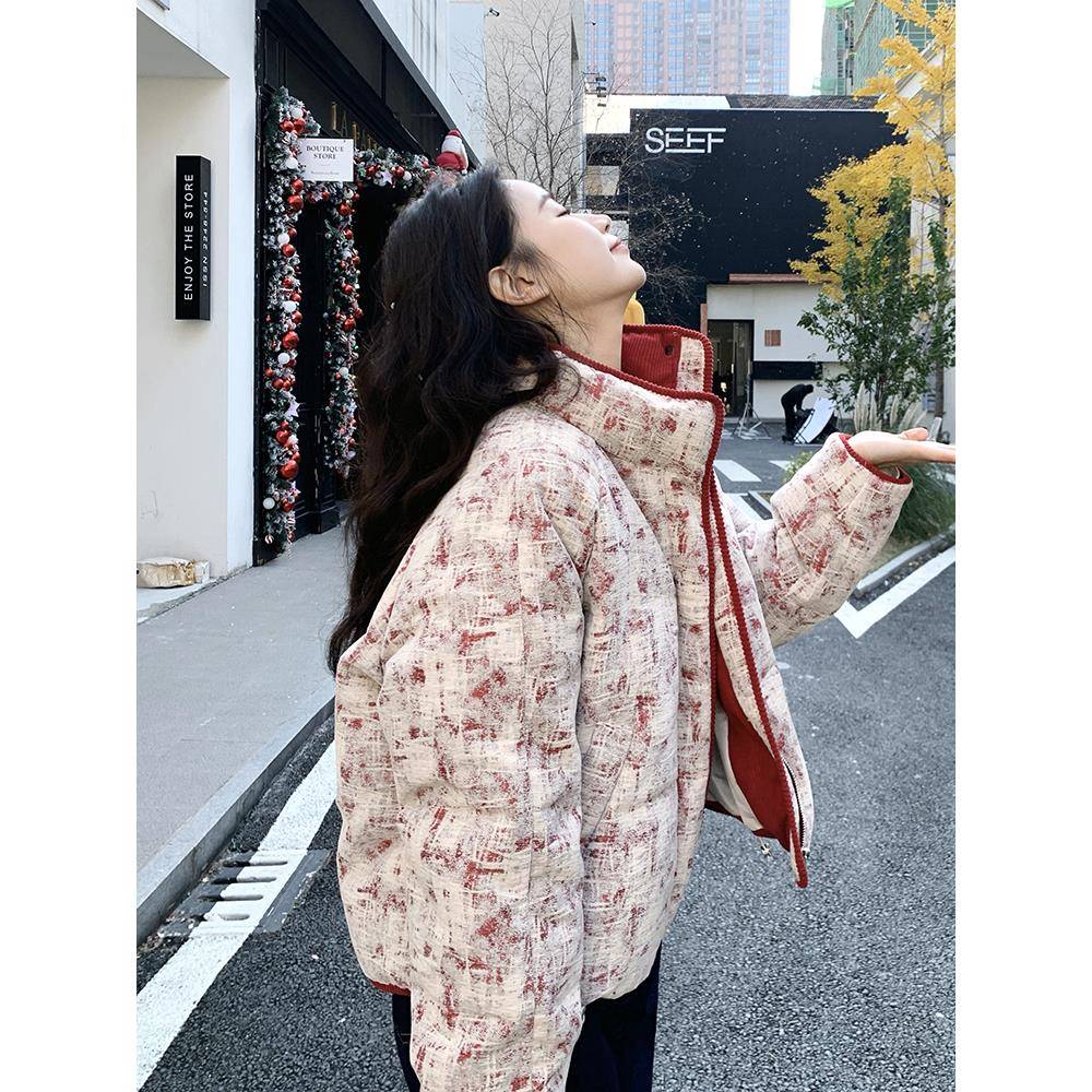 红色小香风羽绒服女冬季高级感减龄漂亮洋气白鸭绒短外套流行爆款