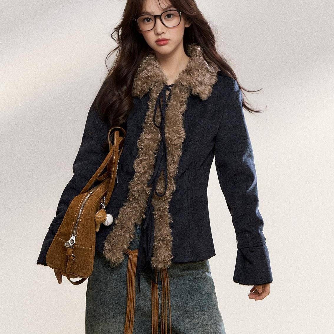 蓝色复古麂皮绒外套女2025秋冬季新款皮毛一体高级感修身夹克上衣