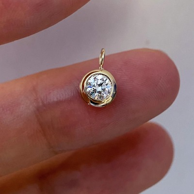 HETAO荷桃30分培育钻石泡泡款吊坠项链手链耳环18k金彩金