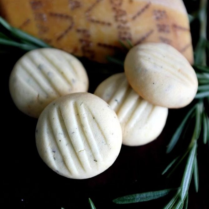 特浓咸味香草胡椒芝士球饼干 芝士曲奇 （实付满百包邮年后发货