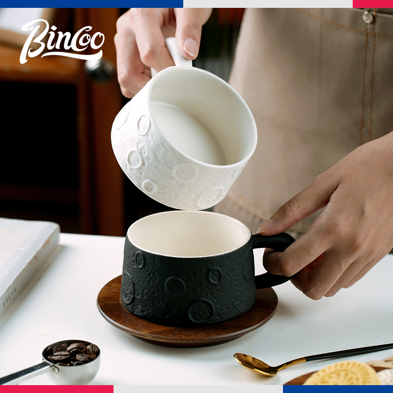 Bincoo可爱陶瓷月球咖啡杯带勺高档马克杯高颜值女生家用生日礼物