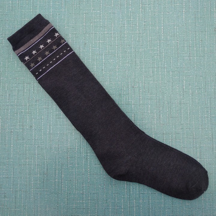 微瑕处理女35-38码棉质深灰色五角星图案及膝长筒袜子