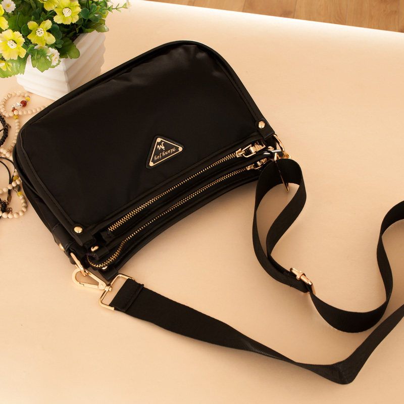 女包休闲防水尼龙布单肩斜挎女包时尚通勤包包多隔层多拉链LO帆布