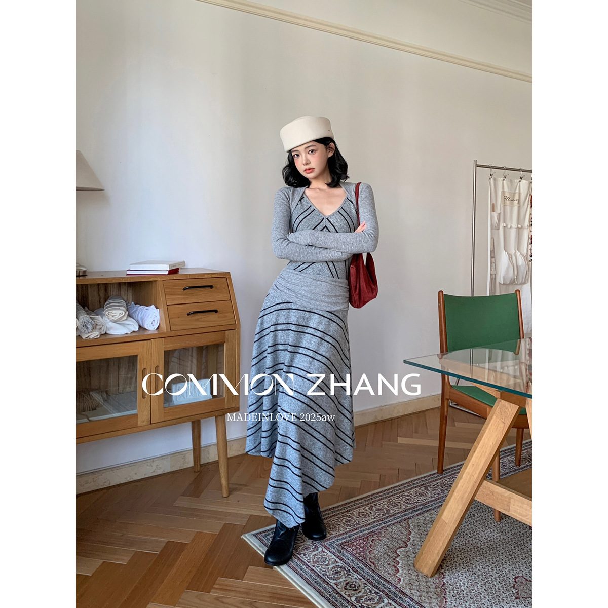 CZ ZHANG秋冬不规则V领条纹修身收腰针织连衣裙坎肩两件套 B46298