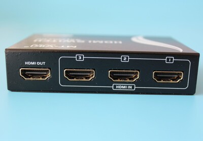 全新迈拓 MT-SW301MH 升级版HDMI切换器3进1出 遥控切换 高清3D