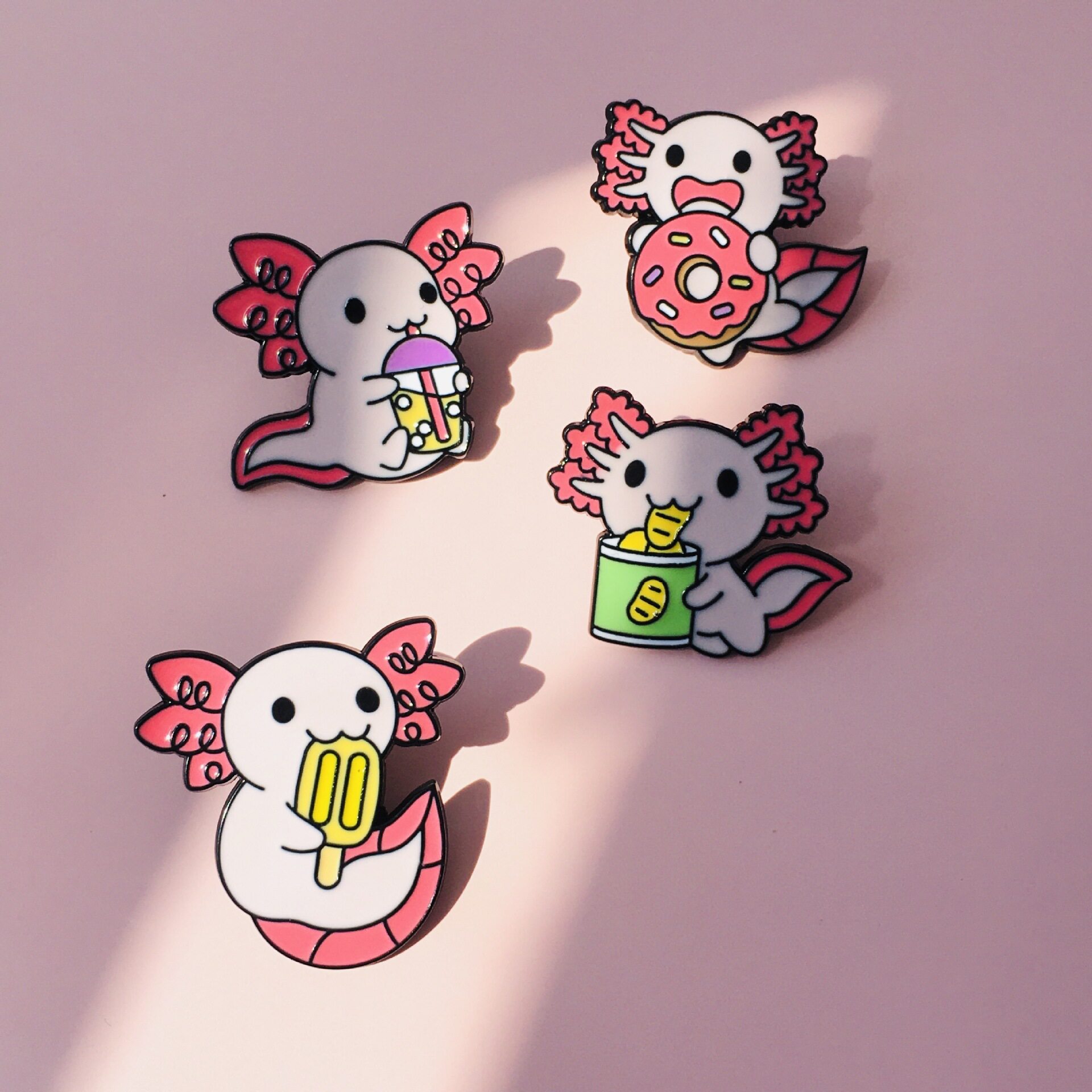 卡通可爱六角恐龙合金徽章可爱雪糕奶茶甜甜圈胸针包包配饰别针