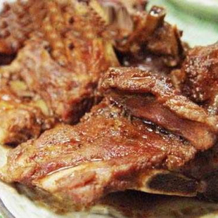 正宗哈尔滨商委猪脊骨一斤500克开袋即食真空缩封红肠旗舰店新鲜