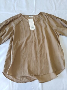 女士蕾丝拼接短袖 上衣胸围116长64