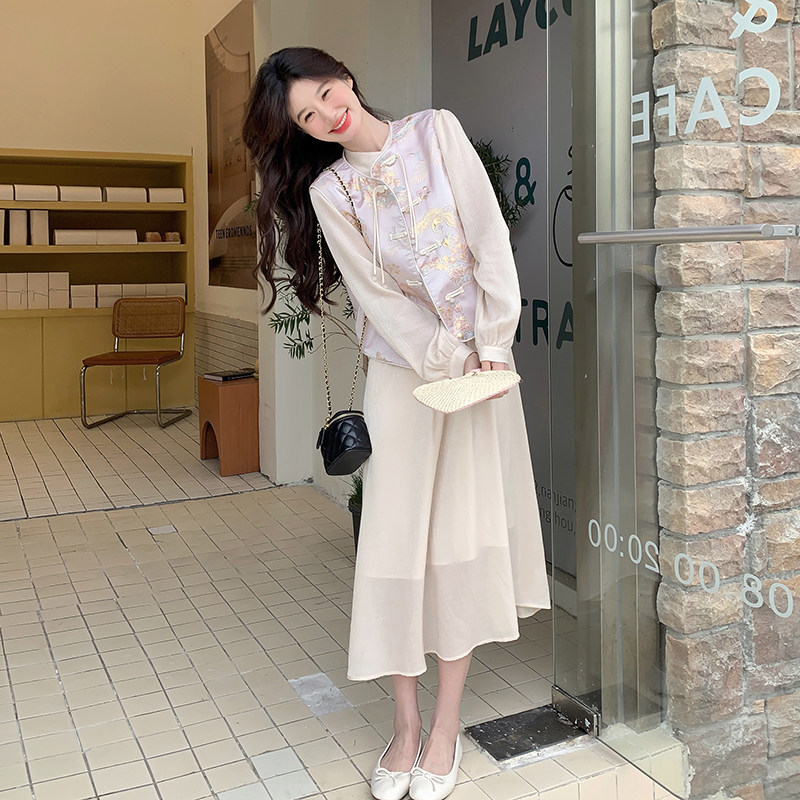 新中式盘扣提花马甲连衣裙女2024年秋季新款温柔风气质图片