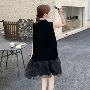 新中式国风无袖丝绒连衣裙女2025夏新款高级感网纱拼接显瘦小黑裙图片