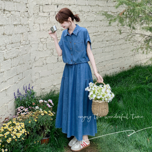 独特松弛感淡人牛仔衬衫套装女夏季2025新款条纹吊带半身裙三件套图片