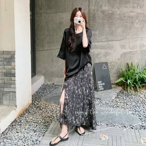 清甜宽松温柔氛围感T恤套装女夏季2025甜美风A字碎花半身裙两件套图片
