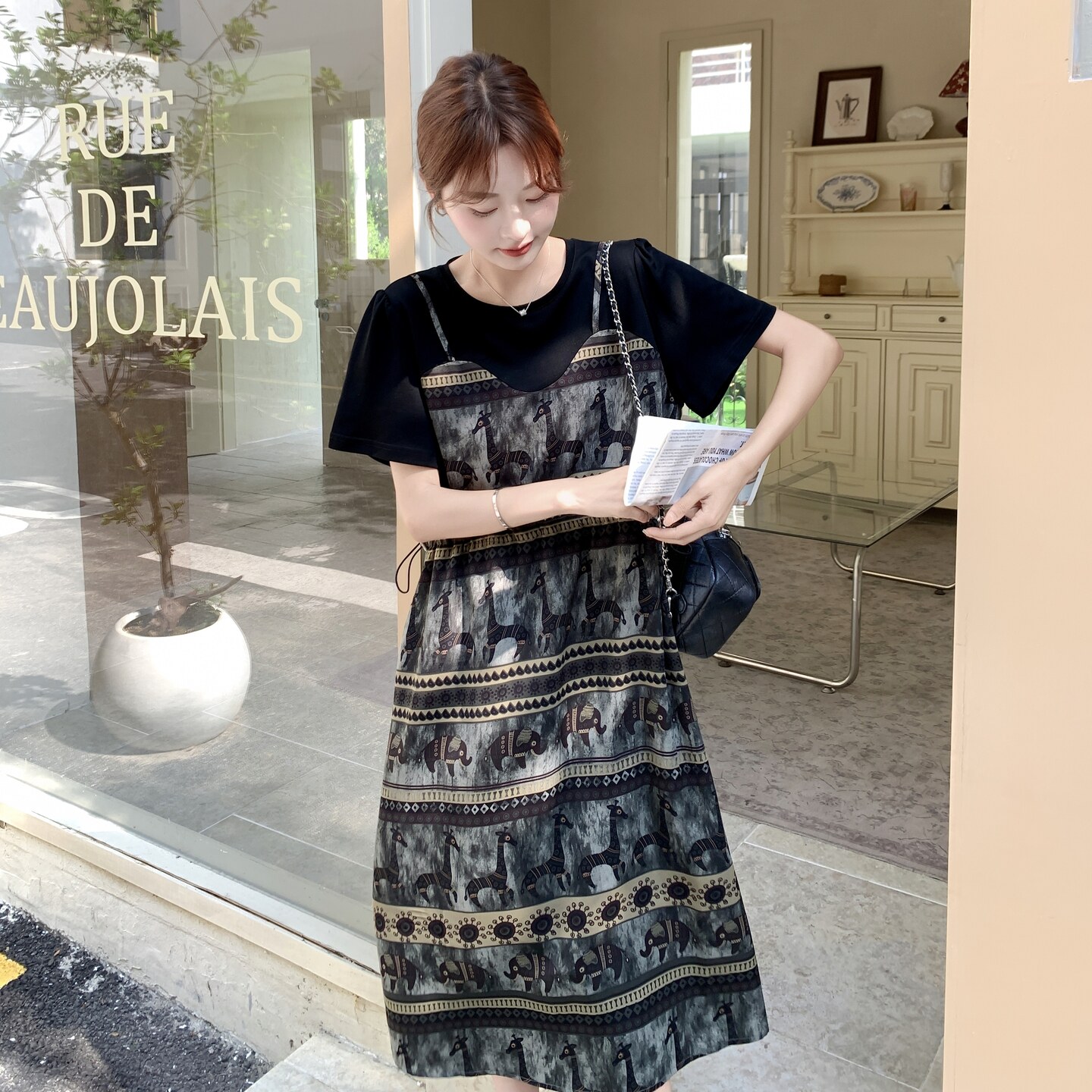 时尚气质减龄圆领印花2025夏季新款假两件连衣裙女复古薄款中长款,女装连衣裙,浙宝131
