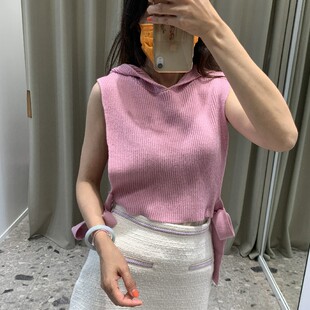 2021樱花粉系带连帽无袖外搭针织背心MFPPU00431