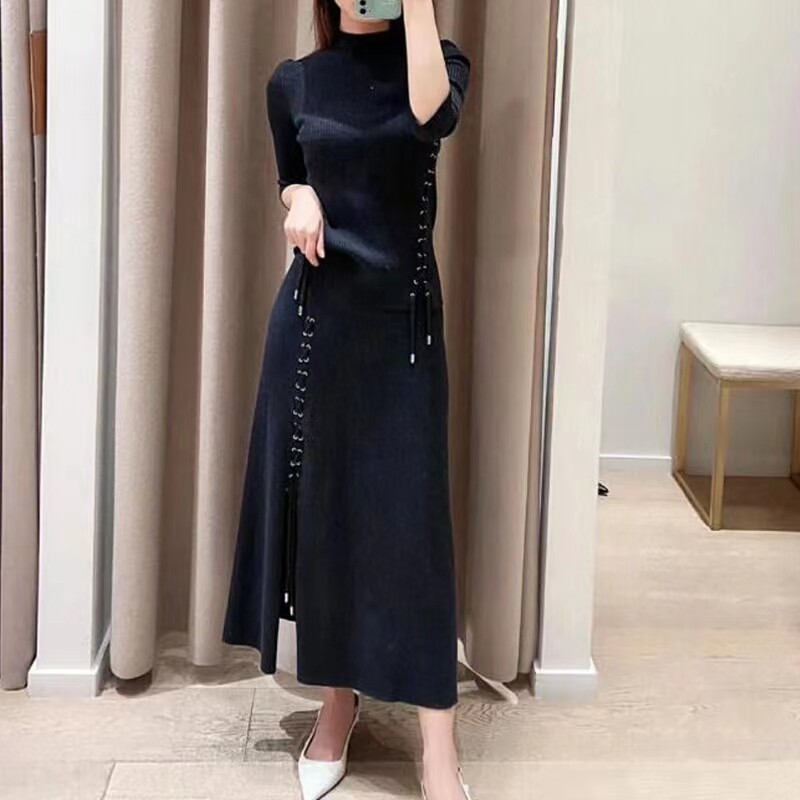 纯色高领系带修身毛衣女