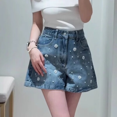 2025春夏新款女装棉珠饰白色花朵牛仔阔腿裤短裤MFPSH00612