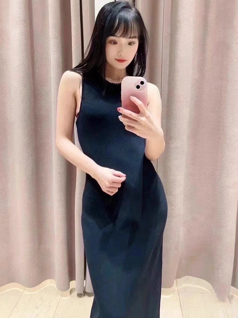 2024春夏新款女装时尚黑色性感无袖针织连衣裙长裙MFPRO03555