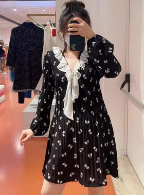 2021蝴蝶结印花木耳边V领法式连衣裙MFPRO01978
