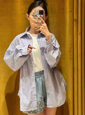 2024春夏新款女装通勤蓝色心形钻饰条纹衬衫上衣SFPCM01115