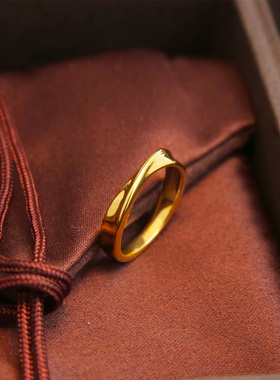 钛钢不褪色莫比乌斯环情侣对戒