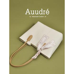 天锚国际大容量包包女2026新款潮高级质感单肩包百搭时尚通勤托托