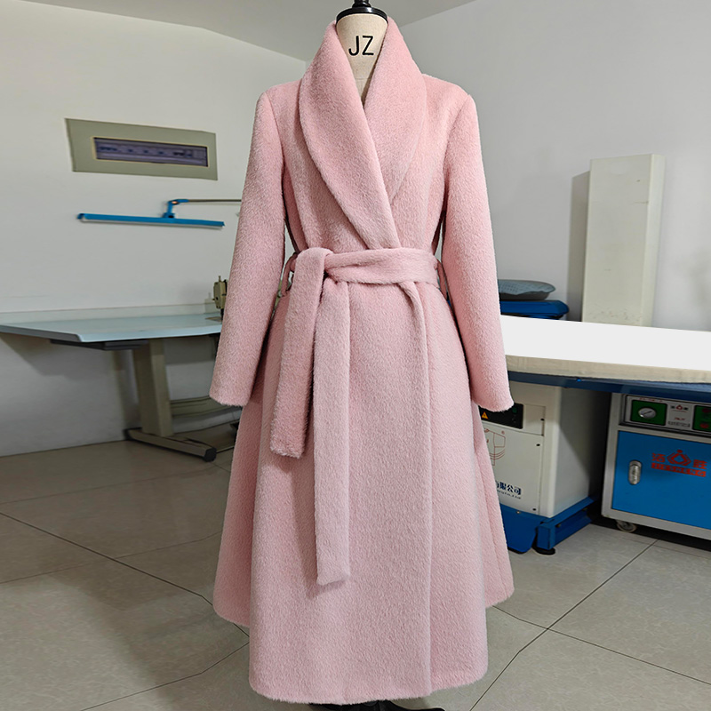 加厚羊驼绒阿尔巴卡高端带里衬白色黑色长款大衣超保暖毛呢外套女