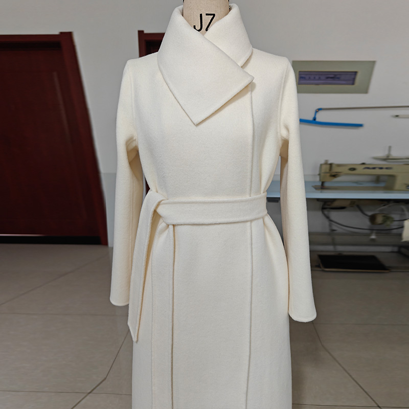 羊驼绒加厚翻领伞摆冬高端白黑色长款双面羊绒大衣保暖毛呢外套女