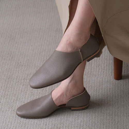 inLESS | U-dot 2-PIECES SLIP-ON 牛皮平纹皮鞋女