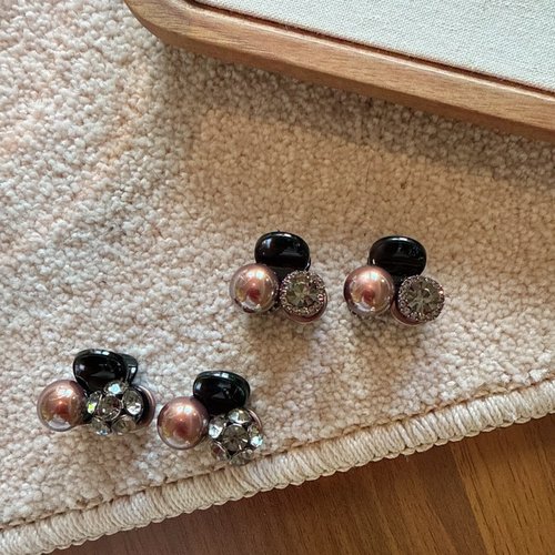 闪钻花朵发抓公主头前额边夹对夹