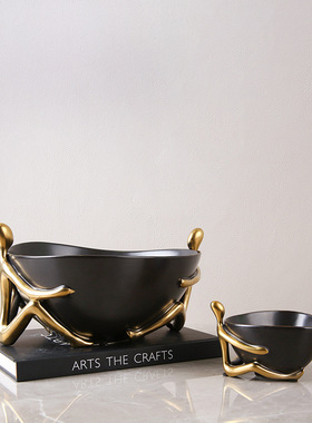 现代简约陶瓷小人果盆轻奢餐厅客厅样板间家居工艺品摆件水果盘